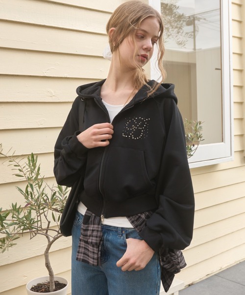 Birthday room(バースデイルーム)の「ラインストーンロゴダブルジップパーカー/Rhinestone logo double zip hoodie(パーカー・レディース・グレー/ブラック・FREE)」の9枚目の写真