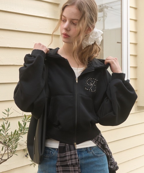 Birthday room(バースデイルーム)の「ラインストーンロゴダブルジップパーカー/Rhinestone logo double zip hoodie(パーカー・レディース・グレー/ブラック・FREE)」の11枚目の写真