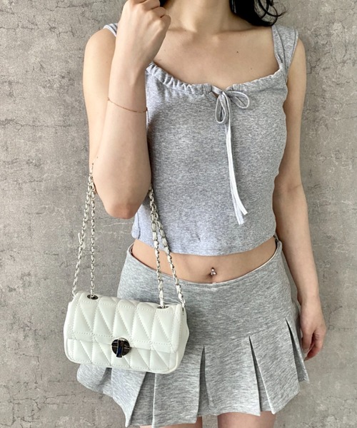 Mejoul（メジュール）の「【2026春夏新作】ターンロックスクエアキルティングフラップショルダーバッグ（ショルダーバッグ・レディース・ホワイト/ライトグリーン/ブラック/ライトピンク・F）」の13枚目の写真