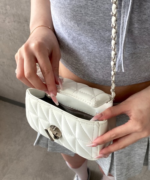 Mejoul（メジュール）の「【2026春夏新作】ターンロックスクエアキルティングフラップショルダーバッグ（ショルダーバッグ・レディース・ホワイト/ライトグリーン/ブラック/ライトピンク・F）」の15枚目の写真