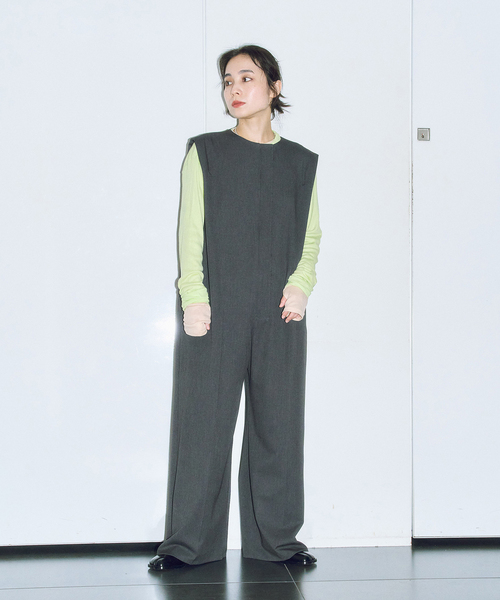 シティショップ新品未使用タグ付きオールインワン CITYSHOP（シティーショップ）の「ZIP JUMP SUIT：オールインワン