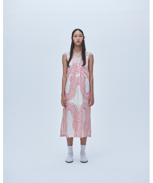 muller of yoshiokubo（ミュラーオブヨシオクボ）の「muller of yoshiokubo ミュラーオブヨシオクボ / RADIAL LAYER DRESS ラジアルシアーレイヤードレス / MLS26604（ワンピース・レディース・ブラック・38/36）」の7枚目の写真