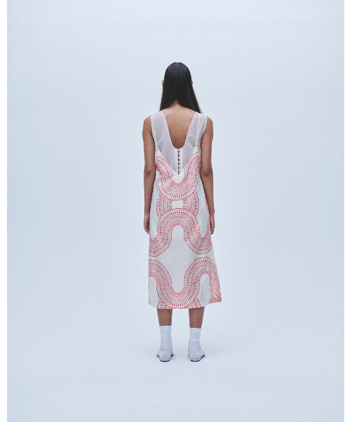 muller of yoshiokubo（ミュラーオブヨシオクボ）の「muller of yoshiokubo ミュラーオブヨシオクボ / RADIAL LAYER DRESS ラジアルシアーレイヤードレス / MLS26604（ワンピース・レディース・ブラック・38/36）」の8枚目の写真