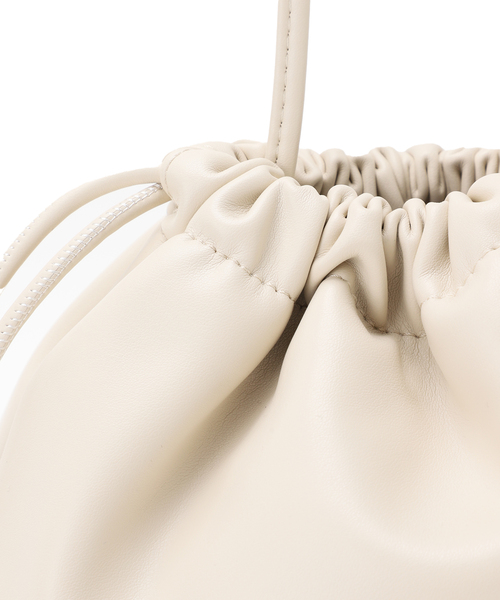 JOURNAL STANDARD relume（ジャーナルスタンダード　レリューム）の「RELUME キンチャクショルダーBAG（ショルダーバッグ・レディース・アイボリー/ブラック/ベージュ・FREE）」の18枚目の写真