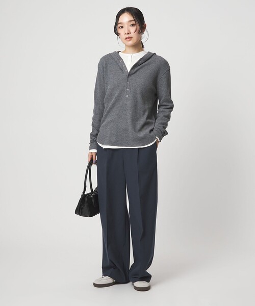 green label relaxing(グリーンレーベルリラクシング)の「【WEB限定】<at ease>オルマイ ワイド パンツ ウォッシャブル ストレッチ UVカット(その他パンツ・レディース・ダークブラウン/ネイビー/ブラック/ベージュ・SHORT/TALL/34/42/40/38/36)」の22枚目の写真