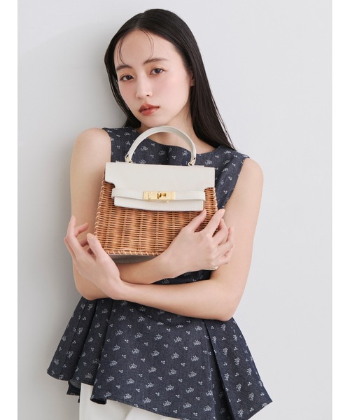 FRAY I.D（フレイアイディー）の「アシメペプラムチュニック（その他トップス・レディース・ブラック/ホワイト/インディゴブルー・0/1）」の22枚目の写真