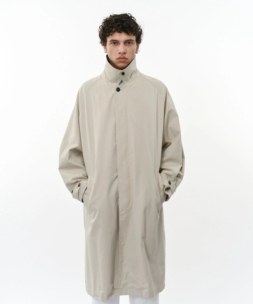 markaware(マーカウェア)の「【marka】RAGLAN SLEEVE COAT(ダウンジャケット/コート・メンズ・ブラック/ベージュ・2)」の11枚目の写真