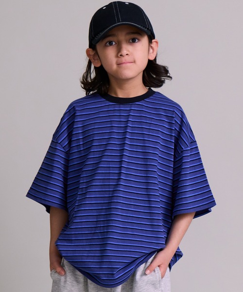 PAIRMANON STREET（ペアマノンストリート）の「【綿100%】シンプル マルチボーダー 半袖 Tシャツ【PAIRMANON STREET】（Tシャツ/カットソー・キッズ・ベージュ/ブラウン/レッド/ライトグリーン/ブラック/ブルー・90/130/120/150/160/100/140/110）」の5枚目の写真