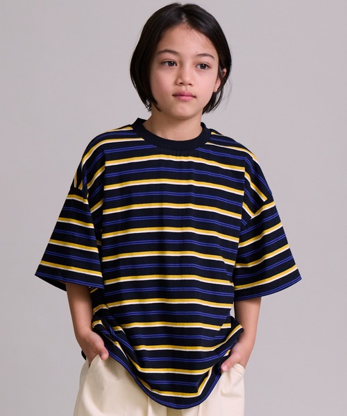 PAIRMANON STREET（ペアマノンストリート）の「【綿100%】シンプル マルチボーダー 半袖 Tシャツ【PAIRMANON STREET】（Tシャツ/カットソー・キッズ・ベージュ/ブラウン/レッド/ライトグリーン/ブラック/ブルー・90/130/120/150/160/100/140/110）」の2枚目の写真