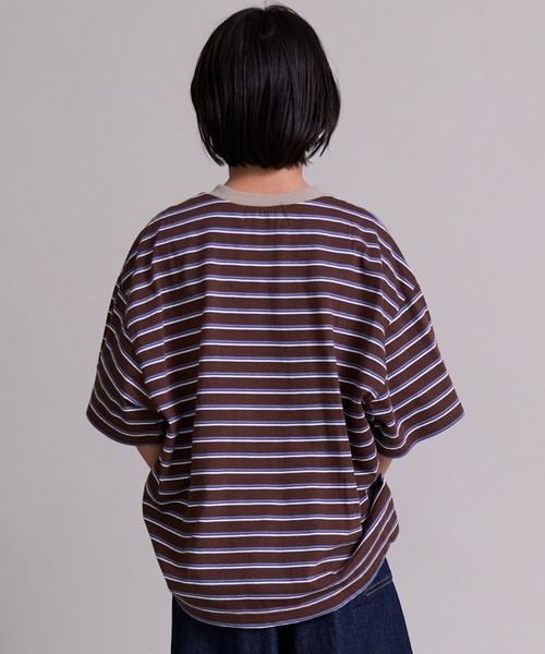 PAIRMANON STREET（ペアマノンストリート）の「【綿100%】シンプル マルチボーダー 半袖 Tシャツ【PAIRMANON STREET】（Tシャツ/カットソー・キッズ・ベージュ/ブラウン/レッド/ライトグリーン/ブラック/ブルー・90/130/120/150/160/100/140/110）」の11枚目の写真