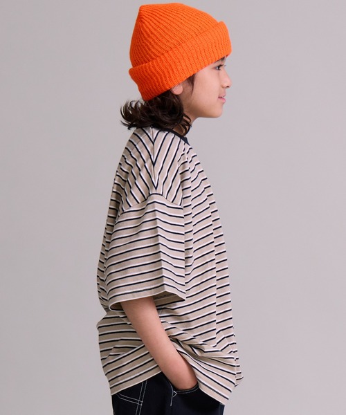 PAIRMANON STREET（ペアマノンストリート）の「【綿100%】シンプル マルチボーダー 半袖 Tシャツ【PAIRMANON STREET】（Tシャツ/カットソー・キッズ・ベージュ/ブラウン/レッド/ライトグリーン/ブラック/ブルー・90/130/120/150/160/100/140/110）」の13枚目の写真