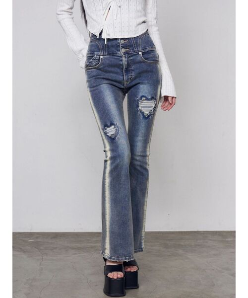 EMODA(エモダ)の「ハートダメージハイウエストフレアパギンス(デニムパンツ・レディース・ブラック/インディゴブルー・MEDIUM/SMALL/X-SMALL)」の2枚目の写真