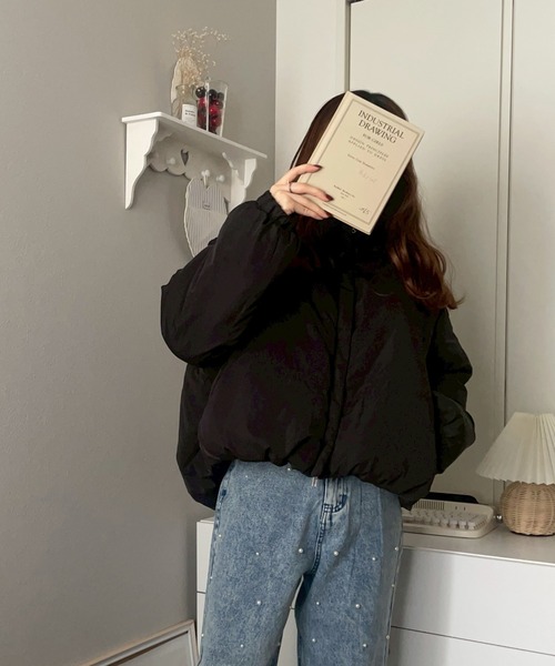 merrylatte(メリーラテ)の「エッグマット ショート ダウンジャケット【NOUA】(ダウンジャケット/コート・レディース・ブラック・FREE)」の7枚目の写真