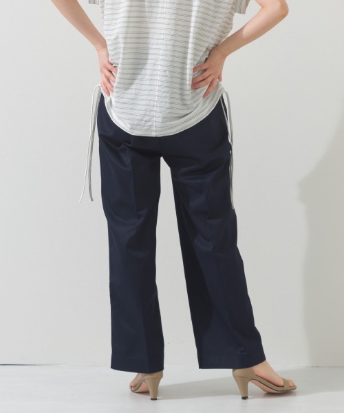 OMNES(オムネス)の「スッキリセンタープレスイージーパンツ(その他パンツ・レディース・ネイビー/ベージュ/ブラック・LARGE/MEDIUM)」の16枚目の写真