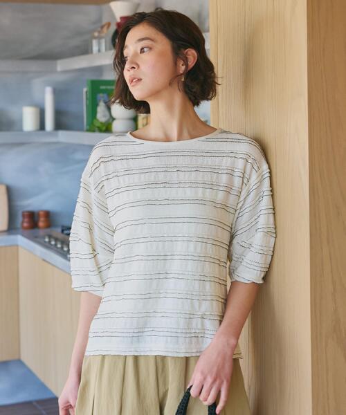 THE SHOP TK (ザ ショップ ティーケー )の「【1枚で美人見え】 フリルレースボーダートップス(Tシャツ/カットソー・レディース・ダークブラウン系8/オフホワイト/ブラック・13/12)」の2枚目の写真