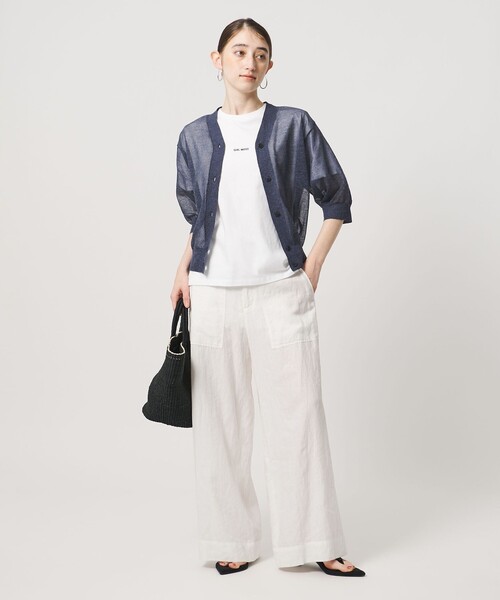 UNITED ARROWS(ユナイテッドアローズ)の「シアー Vネック カーディガン ‐ウォッシャブル‐(カーディガン/ボレロ・レディース・グレー系/ブラック/ライトブルー/ホワイト/ダークブラウン/ネイビー/レッド・FREE)」の12枚目の写真