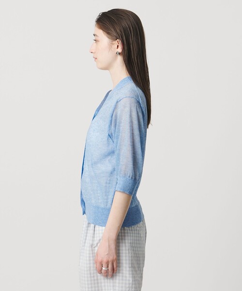UNITED ARROWS(ユナイテッドアローズ)の「シアー Vネック カーディガン ‐ウォッシャブル‐(カーディガン/ボレロ・レディース・グレー系/ブラック/ライトブルー/ホワイト/ダークブラウン/ネイビー/レッド・FREE)」の14枚目の写真
