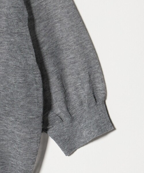 UNITED ARROWS(ユナイテッドアローズ)の「シアー Vネック カーディガン ‐ウォッシャブル‐(カーディガン/ボレロ・レディース・グレー系/ブラック/ライトブルー/ホワイト/ダークブラウン/ネイビー/レッド・FREE)」の19枚目の写真