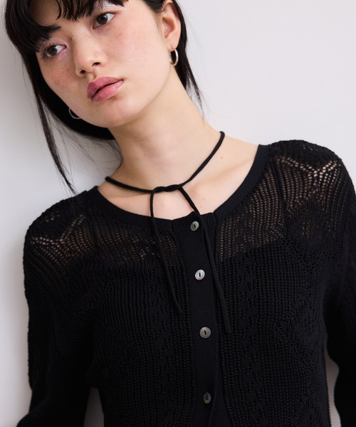 ADAM ET ROPE'(アダムエロペ)の「【WEB限定】2wayレースアップカーディガン(カーディガン/ボレロ・レディース・ブラック/ダークブラウン/オフホワイト・FREE)」の15枚目の写真