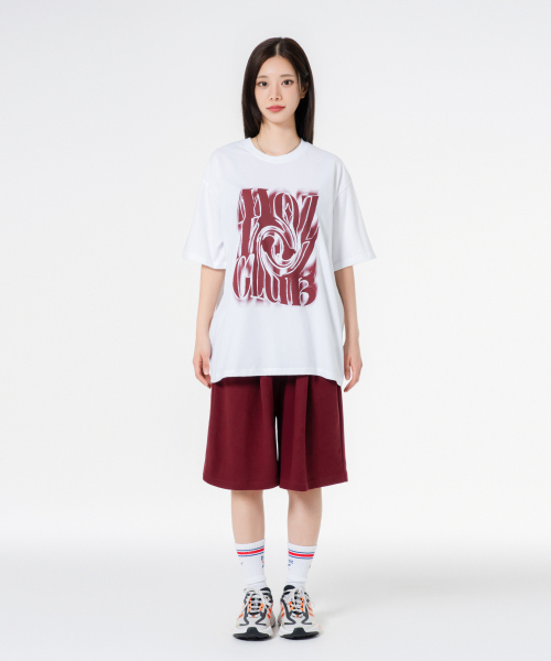 MOZMOZ(モズモズ)の「カオス オーバーサイズ 半袖Tシャツ ホワイト(Tシャツ/カットソー・レディース・その他・1/2/3)」の3枚目の写真