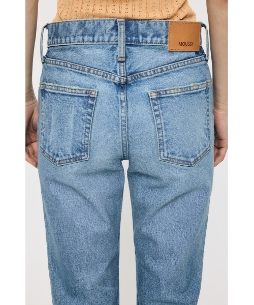 MOUSSY（マウジー）の「【新登場】MVS MIDRISE FLARE（デニムパンツ・レディース・ワンウォッシュ/ブルー・26inch/25inch/24inch/23inch）」の12枚目の写真