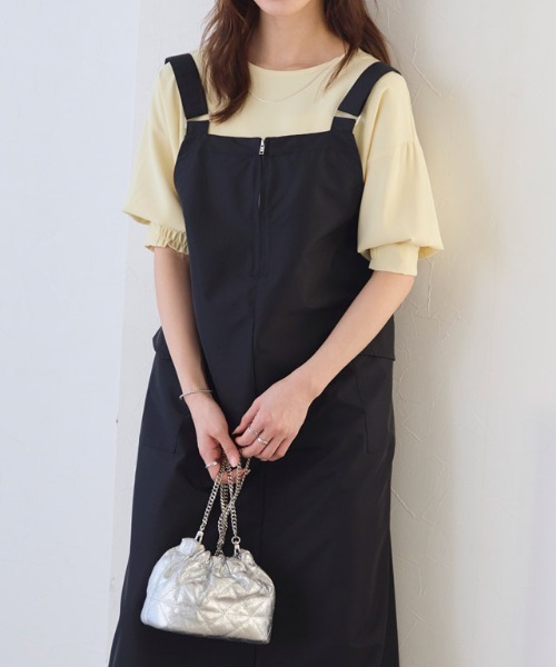 Pierrot(ピエロ)の「軽撥水フロントジップジャンパースカート(ジャンパースカート・レディース・ブラック/ベージュ・L/M/PM)」の9枚目の写真
