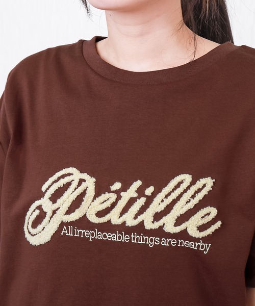 libelle more（リベル モア）の「USAコットンもこもこ刺繍ロゴTシャツ【接触冷感】（Tシャツ/カットソー・レディース・オフホワイト/ブラック/ブラウン/チャコールグレー・M/L）」の10枚目の写真
