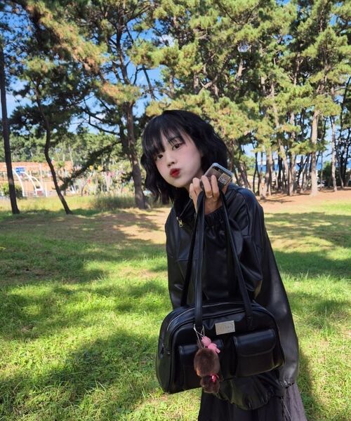 PAONS(パオン)の「シェリングボブサンショルダーバッグブラック(ショルダーバッグ・レディース・その他・FREE)」の16枚目の写真