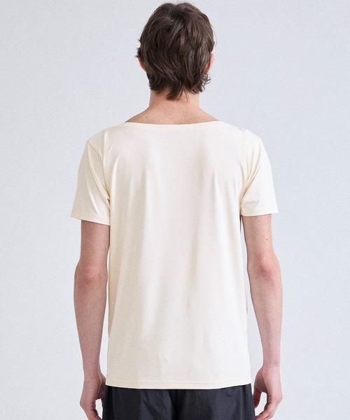 Parts Lab.(パーツラボ)の「【Parts Lab.】Lab Gear Cool Functional Inner Short-sleeve T-Shirt / ラボギアクール機能性インナー半袖Tシャツ(接触冷感・吸水速乾・UVカット・遮熱)(Tシャツ/カットソー・メンズ・ブラック/ホワイト・M/L/S)」の14枚目の写真