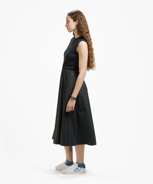 LACOSTE(ラコステ)の「異素材コンビノースリーブドレス / フレアワンピース(ワンピース・レディース・ベージュ/ライトグレー/ブラック・40/38/36/34)」の16枚目の写真