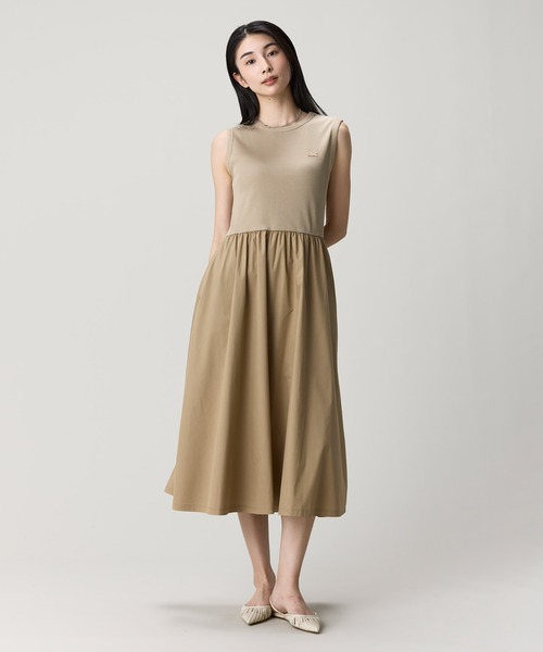 LACOSTE(ラコステ)の「異素材コンビノースリーブドレス / フレアワンピース(ワンピース・レディース・ベージュ/ライトグレー/ブラック・40/38/36/34)」の1枚目の写真