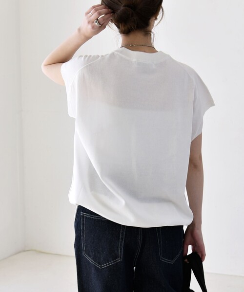 quaranciel(カランシエル)の「quaranciel:〈手洗い可能〉ドロスト フレンチスリーブ シアー ニット プルオーバー(ニット/セーター・レディース・ブラック/ブルー/オフホワイト・ONE SIZE)」の10枚目の写真