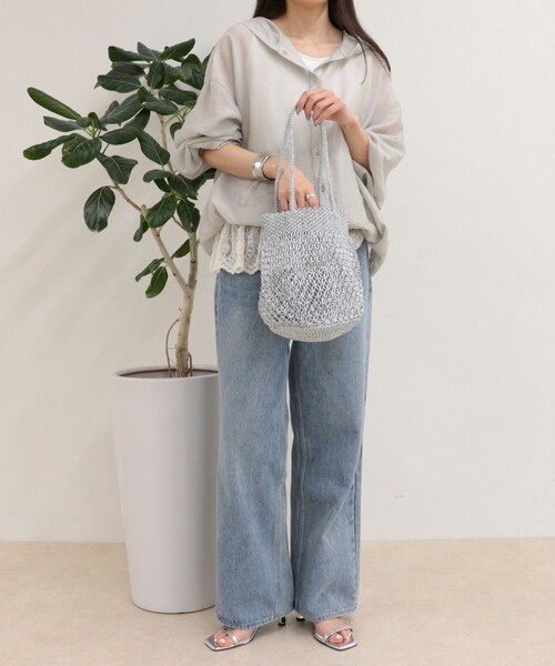fredy emue(フレディエミュ)の「【BAGMATI/バグマティ】ラメコードメッシュラウンドバッグ(かごバッグ・レディース・シルバー/ゴールド・FREE)」の3枚目の写真