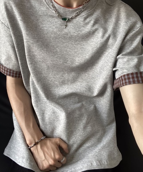 Ritzy(リッツィー)の「2 色展開のオーバーサイズ 袖口チェック T シャツ(Tシャツ/カットソー・メンズ・ブラック/グレー・L/XL/M)」の16枚目の写真