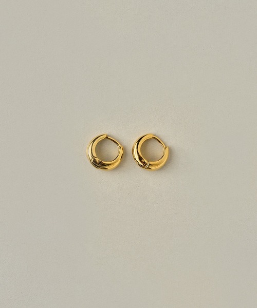 VATSURICA(バツリカ)の「〈LOINE〉金属アレルギー対応 / ステンレス / ドロップ フープピアス 14mm(ピアス(両耳用)・レディース・ゴールド・FREE)」の7枚目の写真