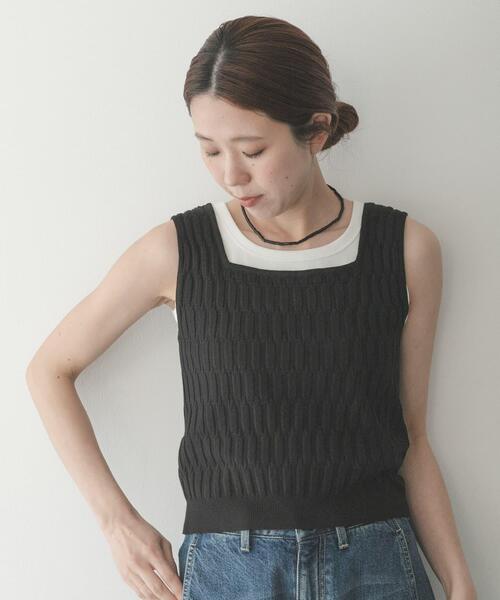 GLASSY(グラッシー)の「GLASSY SEA テキストヤードニットタンクトップ(ニット/セーター・レディース・オフホワイト/ブラック・FREE)」の3枚目の写真