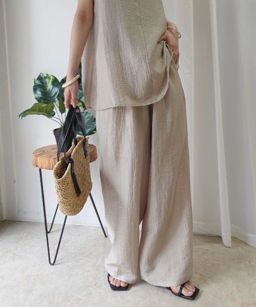 CORNERS（コーナーズ）の「接触冷感シアーリネンタッチパンツ【セットアップ可能】（スラックス・レディース・ブラウン/カーキ/ブラック/ベージュ・M）」の13枚目の写真