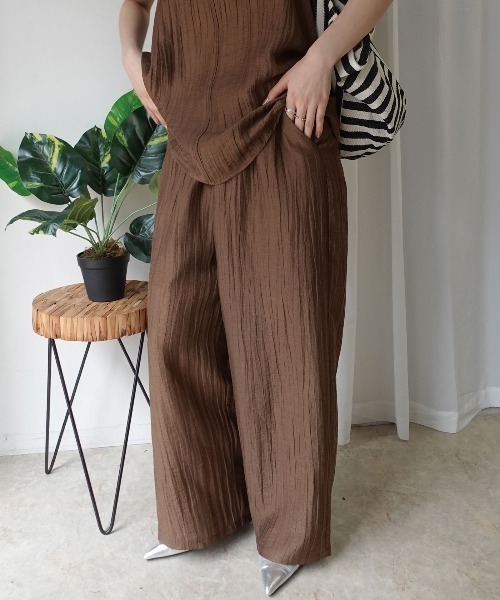 CORNERS（コーナーズ）の「接触冷感シアーリネンタッチパンツ【セットアップ可能】（スラックス・レディース・ブラウン/カーキ/ブラック/ベージュ・M）」の16枚目の写真
