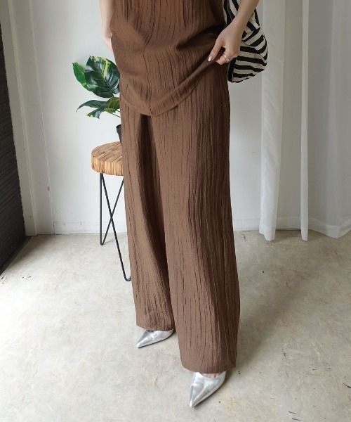 CORNERS（コーナーズ）の「接触冷感シアーリネンタッチパンツ【セットアップ可能】（スラックス・レディース・ブラウン/カーキ/ブラック/ベージュ・M）」の17枚目の写真