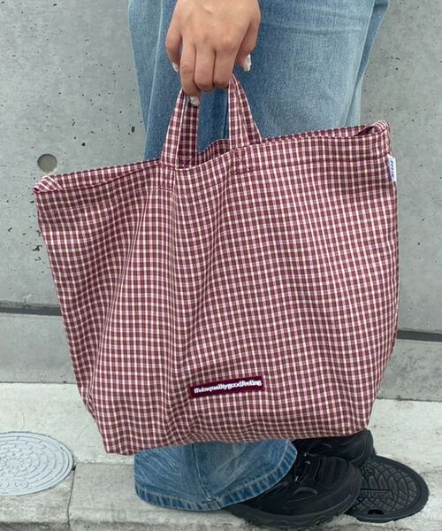 FFEIN（フェイン）の「【FFEIN（フェイン）】2WAYチェックトートバッグ / ユニセックス バック 2WAY 雑貨 刺繍 チェック ポケット（トートバッグ・メンズ・レッド/サックスブルー/ネイビー/ブルー・FREE）」の7枚目の写真