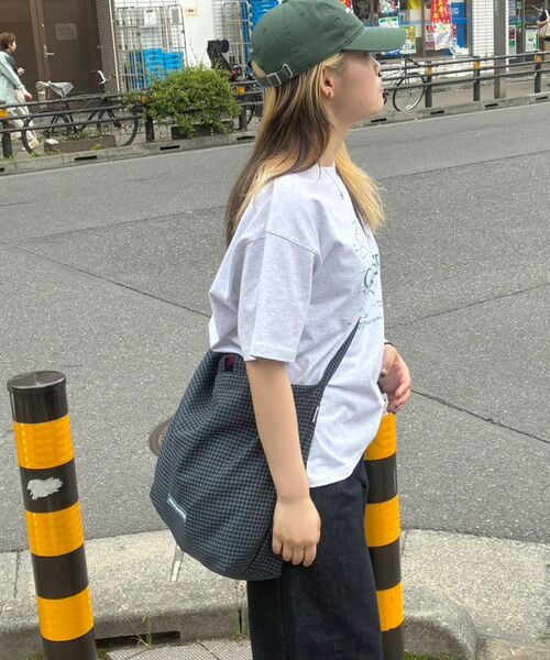 FFEIN（フェイン）の「【FFEIN（フェイン）】2WAYチェックトートバッグ / ユニセックス バック 2WAY 雑貨 刺繍 チェック ポケット（トートバッグ・メンズ・レッド/サックスブルー/ネイビー/ブルー・FREE）」の11枚目の写真