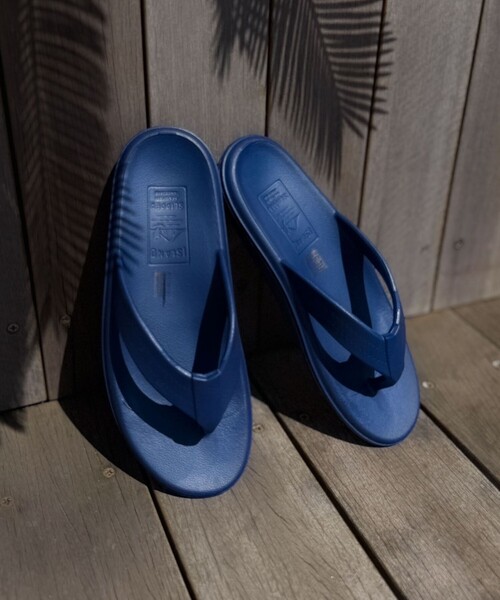ISLAND SLIPPER(アイランドスリッパ)の「【ISLAND SLIPPER/アイランド・スリッパ】202EVAトングサンダル(サンダル・メンズ・ベージュ/ネイビー/ブラック/ホワイト・26/28/27)」の4枚目の写真