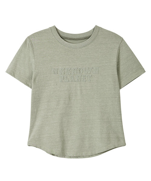 UNKNOWN PLANET(アンノウンプラネット)の「アーカイブウォッシュドエンブレムクロップTシャツ4カラー(Tシャツ/カットソー・レディース・オリーブ/ライトピンク/レッド/チャコール・MEDIUM/SMALL)」の2枚目の写真