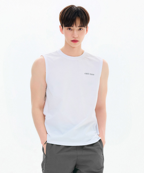 CHASECULT(チェイスカルト)の「男性クールグラフィックノースリーブTシャツ-FCRK5911E01(Tシャツ/カットソー・メンズ・ホワイト・95/100/105/110)」の1枚目の写真