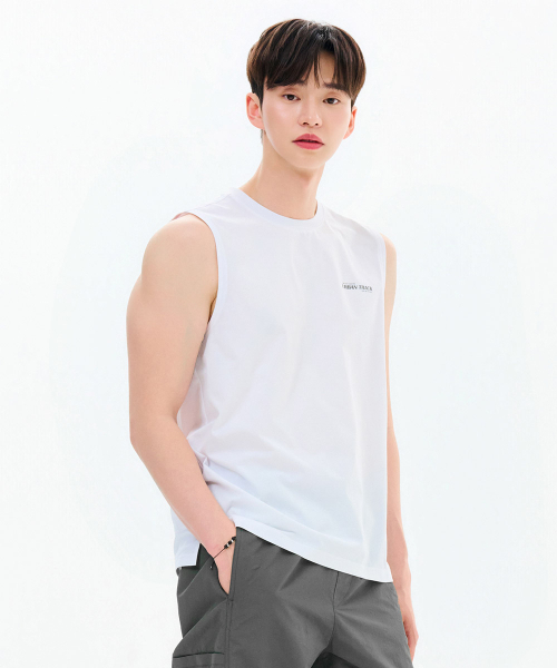 CHASECULT(チェイスカルト)の「男性クールグラフィックノースリーブTシャツ-FCRK5911E01(Tシャツ/カットソー・メンズ・ホワイト・95/100/105/110)」の3枚目の写真