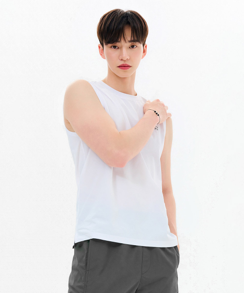 CHASECULT(チェイスカルト)の「男性クールグラフィックノースリーブTシャツ-FCRK5911E01(Tシャツ/カットソー・メンズ・ホワイト・95/100/105/110)」の5枚目の写真