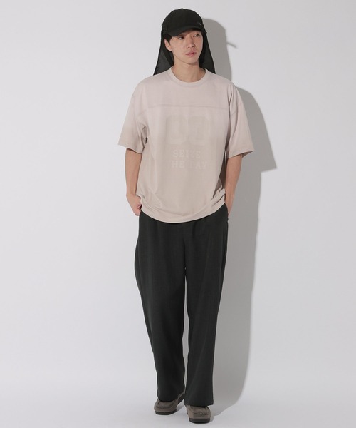 LAKOLE(ラコレ)の「フットボール加工T / 669289(Tシャツ/カットソー・メンズ・ブラック/グレー/パープル・MEDIUM/LARGE)」の4枚目の写真