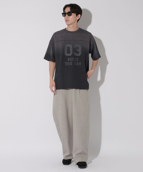 LAKOLE(ラコレ)の「フットボール加工T / 669289(Tシャツ/カットソー・メンズ・ブラック/グレー/パープル・MEDIUM/LARGE)」の5枚目の写真
