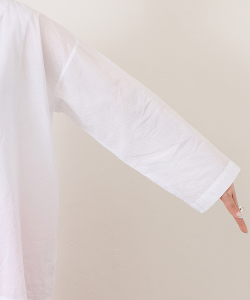 JOURNAL STANDARD LUXE(ジャーナルスタンダード ラックス)の「【ARMEN 】COTTON BOAT NECK SMOCK(シャツ/ブラウス・レディース・ホワイト・2)」の11枚目の写真