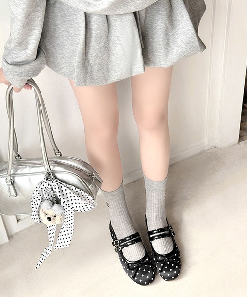 shoes365(シューズスリーシックスファイヴ)の「SHOES 365ドット柄 ダブルストラップ メリージェーン フラット バレエ リボン パンプス(バレエシューズ・レディース・ホワイト/ブラック・23.0cm/23.5cm/24.0cm/24.5cm)」の18枚目の写真